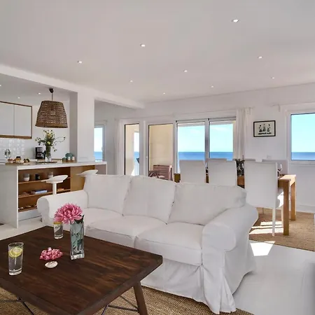 Premium Beachfront With South Facing Terrace Apartment Quarteira