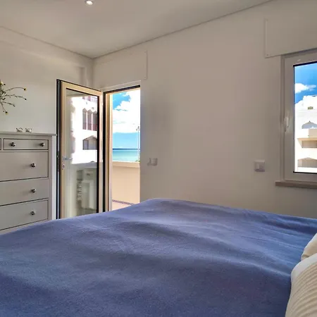 Appartement Premium Beachfront With South Facing Terrace Quarteira