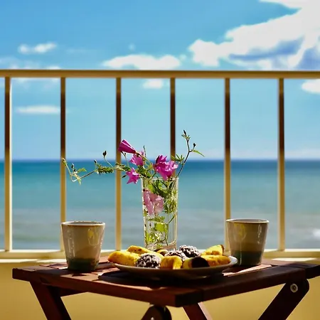 Appartement Premium Beachfront With South Facing Terrace