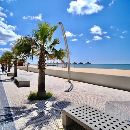 Premium Beachfront With South Facing Terrace Appartement *
